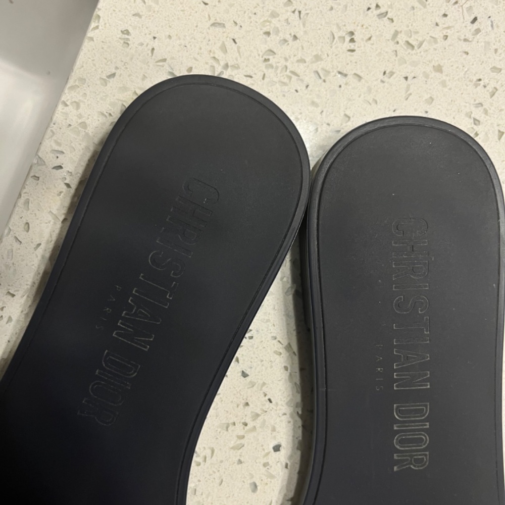 Dior Slides - Picture 2 of 5